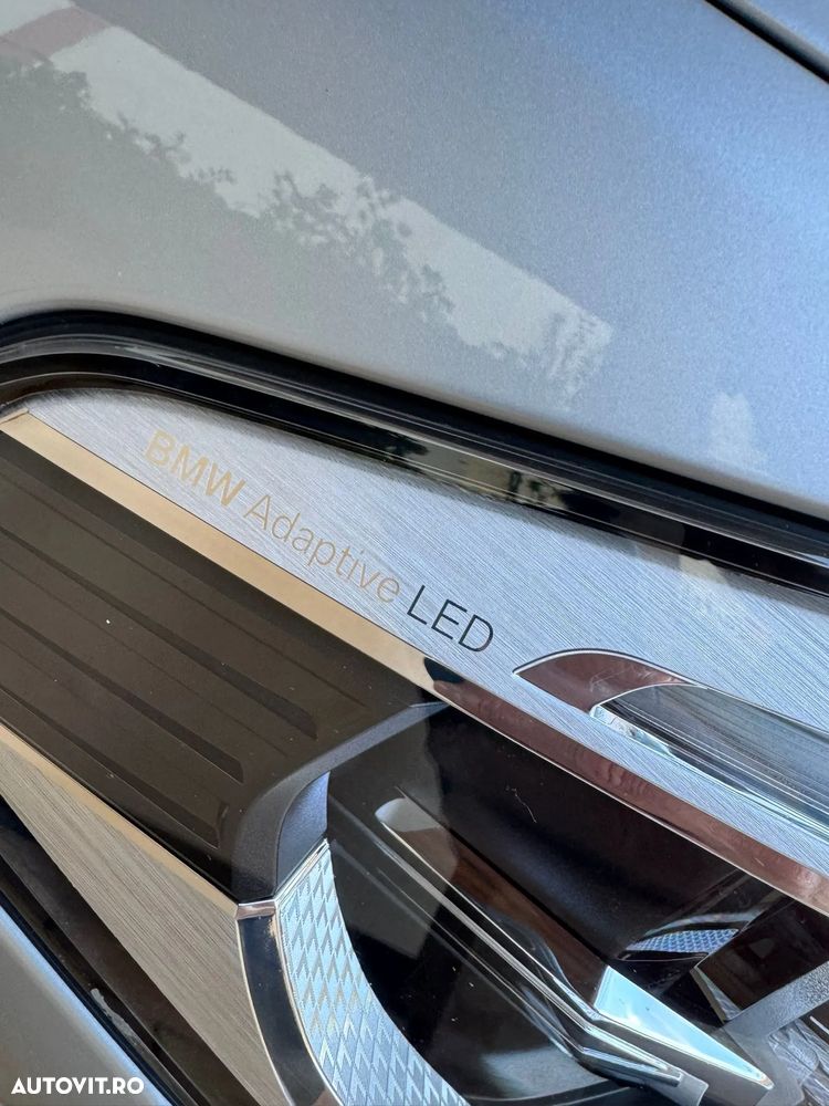 BMW Seria 5 540i Aut. Sport Line - 38