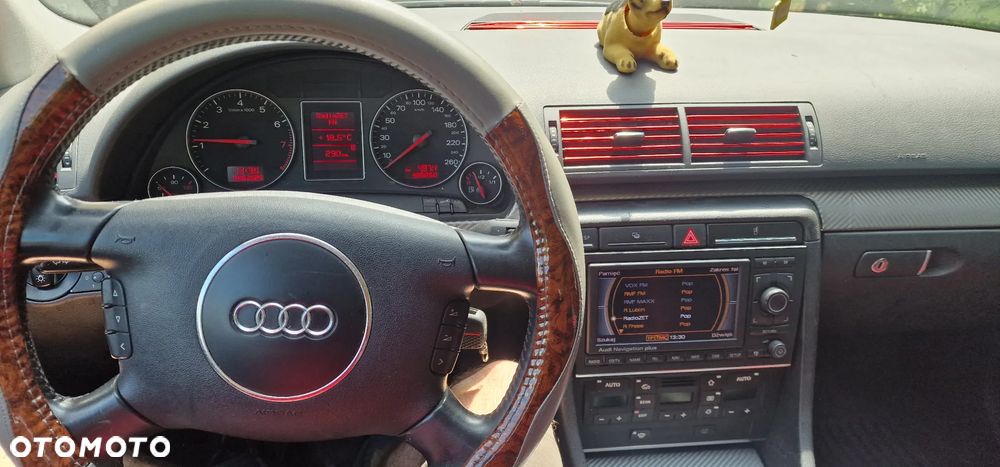 Audi A4 Limousine 1.8T - 11