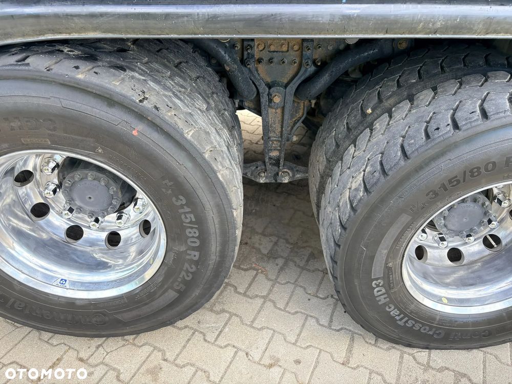 Volvo FH550 6x4 EURO6 WYWROTKA IZOTERMA Z HYDROBURTĄ - 39