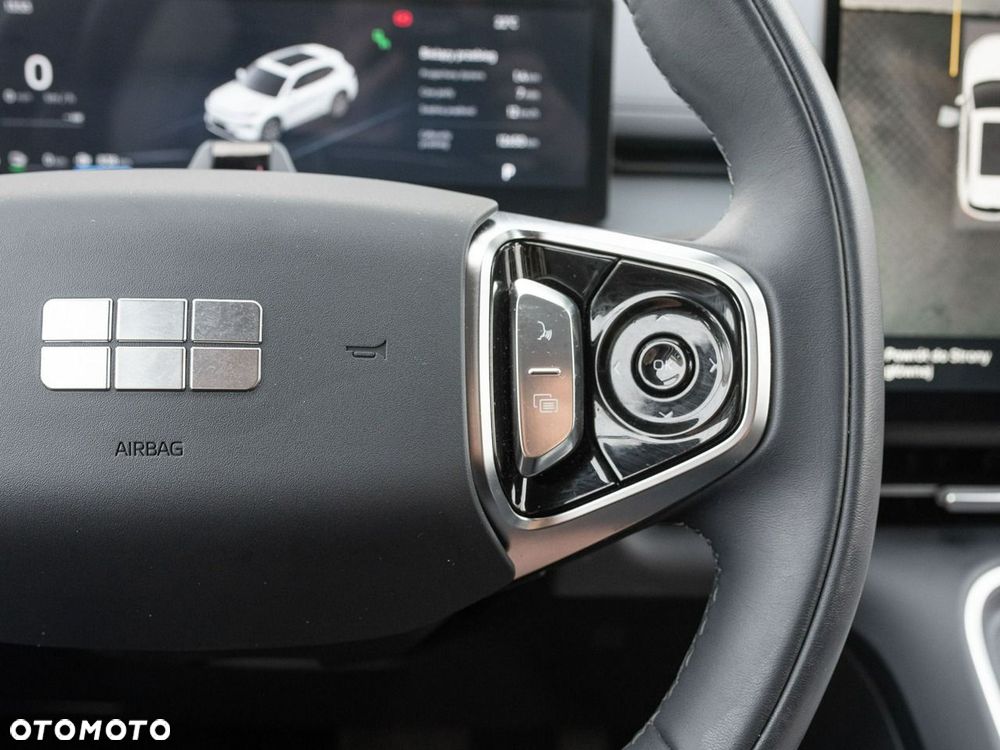 Geely Starray EM-i 1.5 PHEV Pro - 15