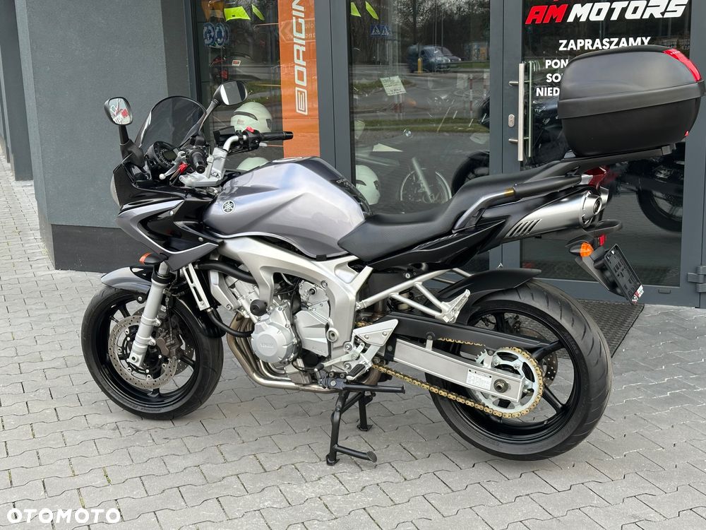 Yamaha FZ6 - 29