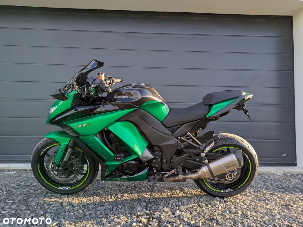 Kawasaki Ninja 1000 SX - 9