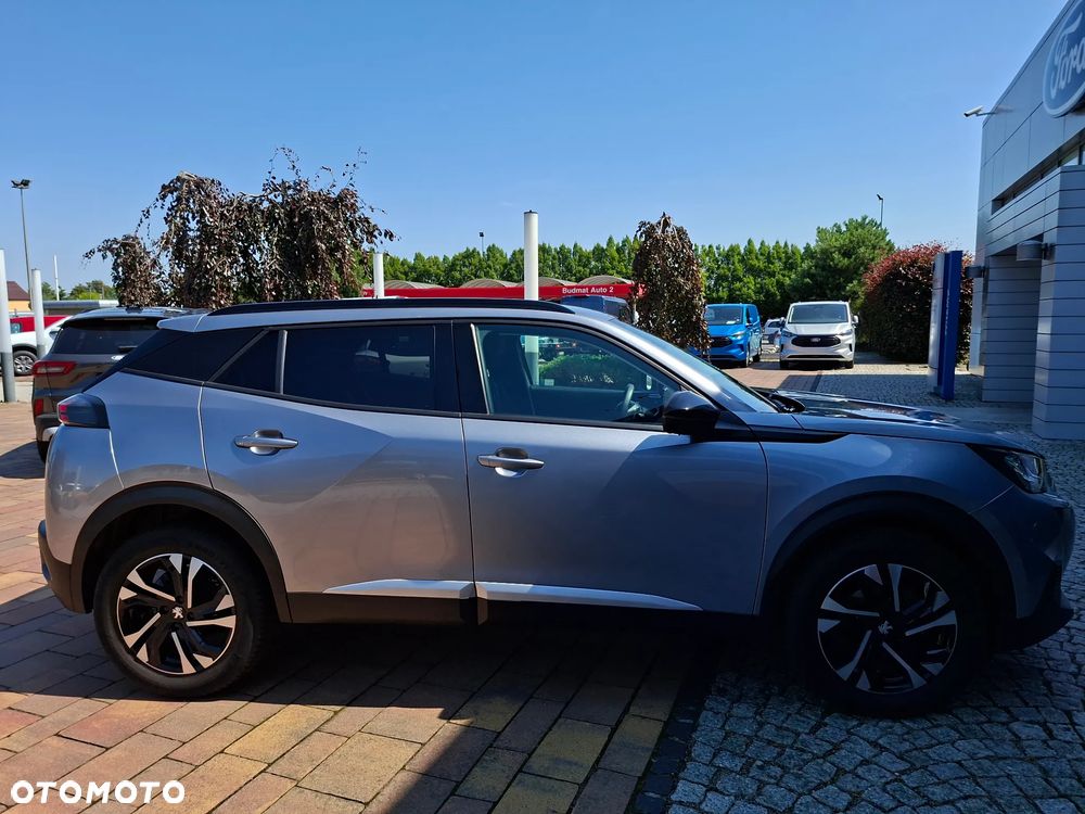 Peugeot 2008 1.2 PureTech Allure S&S EAT8 - 16