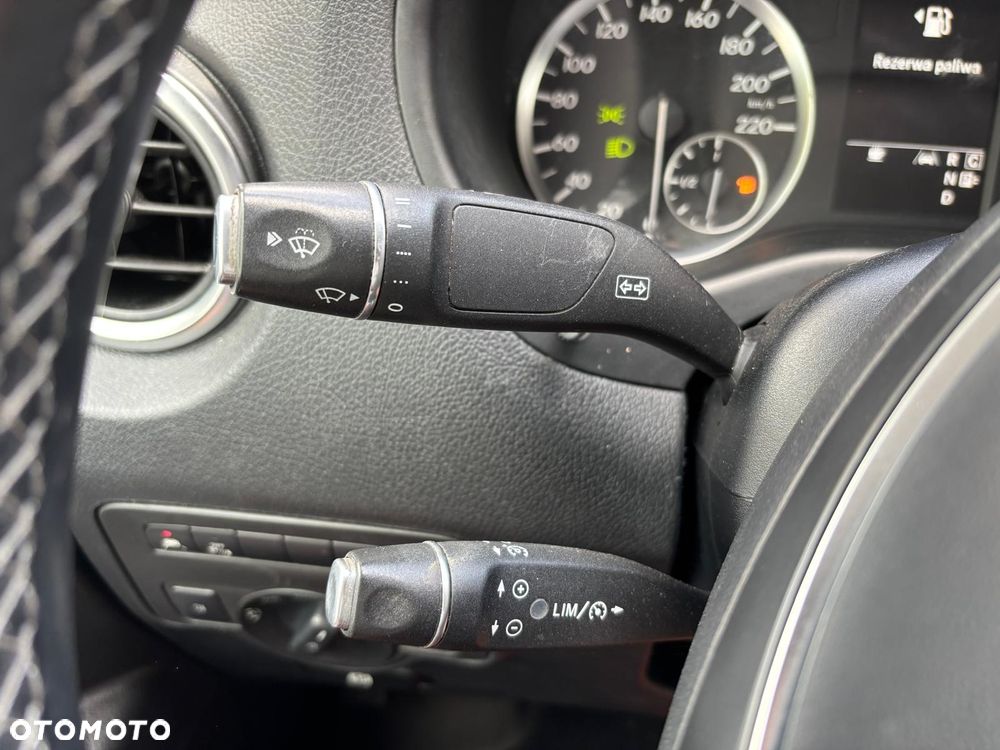 Mercedes-Benz VITO 447 - 13