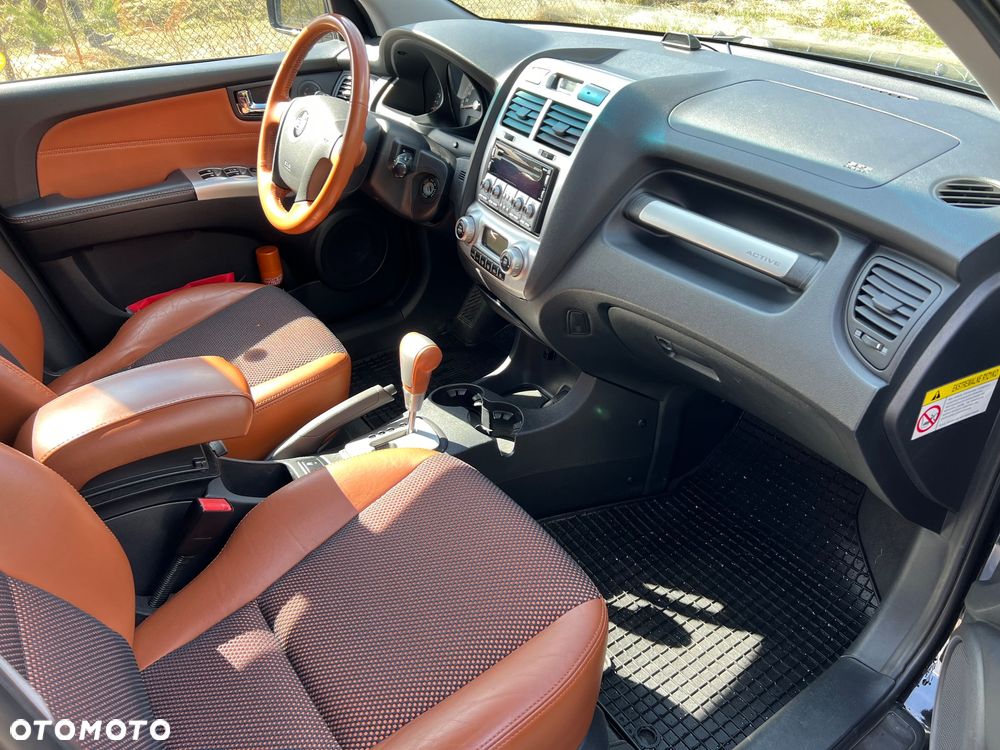 Kia Sportage 2.0 CRDi Freedom + - 35