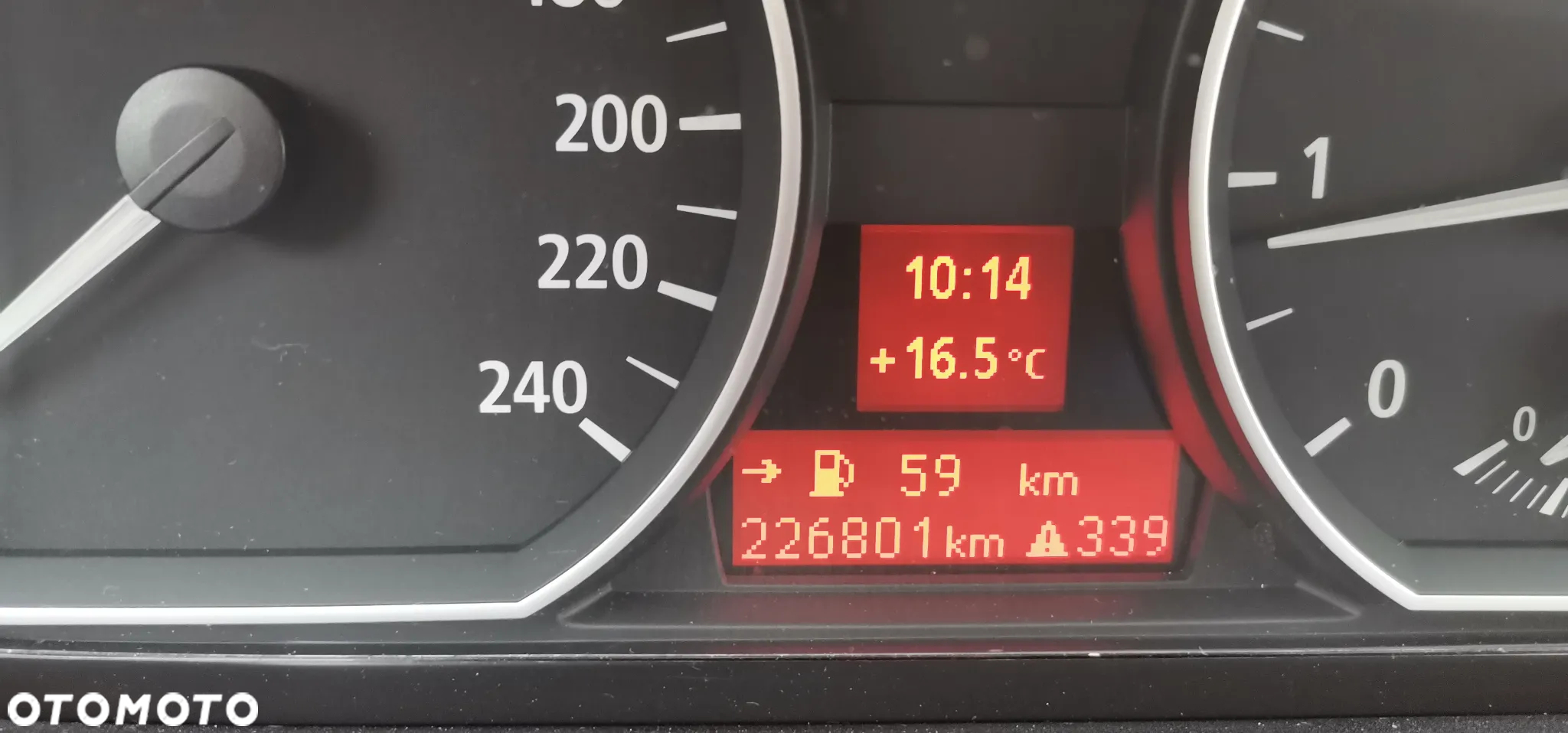 BMW Seria 1 116i - 5