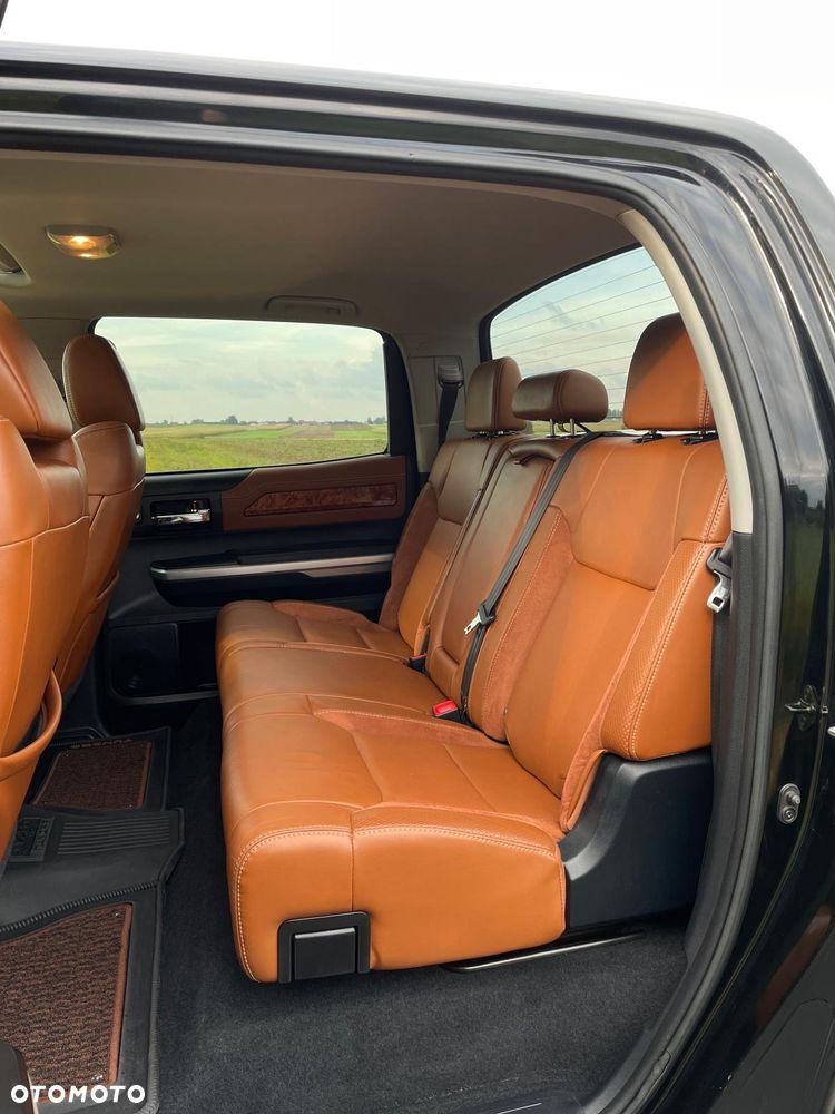 Toyota Tundra - 18