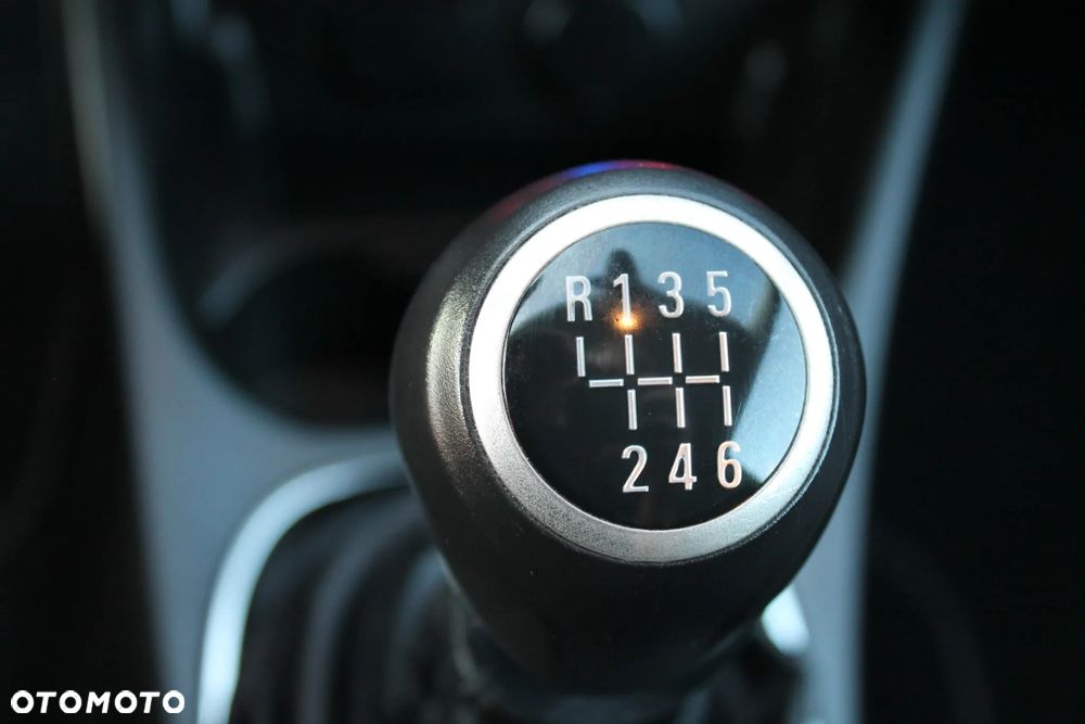 Opel Corsa 1.4 Turbo (ecoFLEX) Start/Stop Color Edition - 25