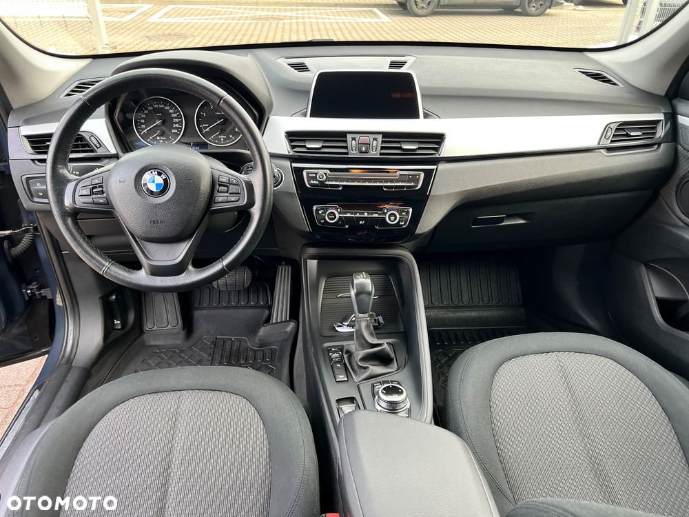 BMW X1 xDrive18d Advantage - 13