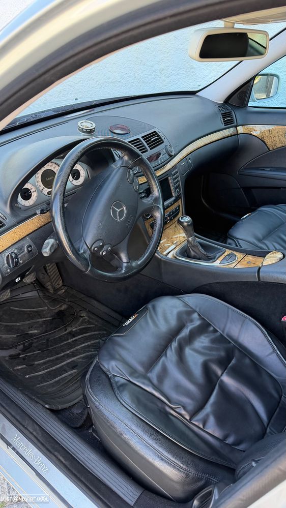 Mercedes-Benz E 220 - 7