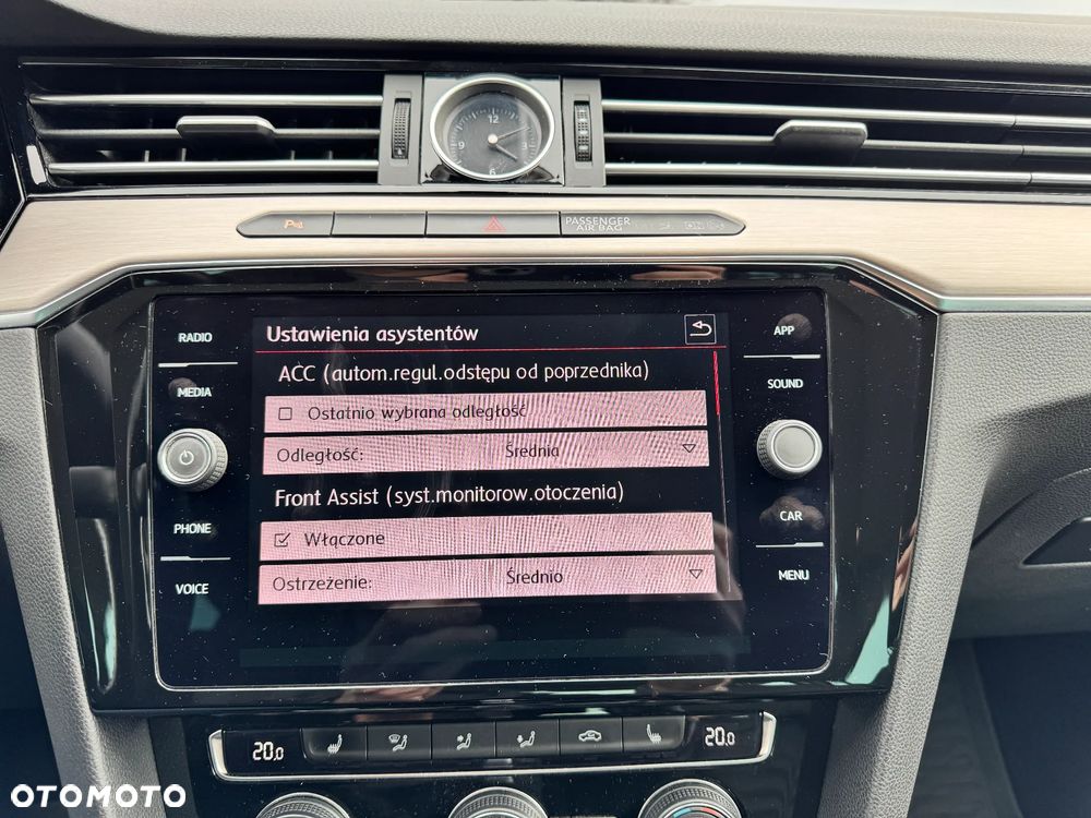 Volkswagen Passat Alltrack 2.0 TDI SCR 4Motion DSG - 31