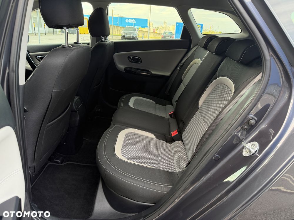 Kia Ceed 1.6 CRDi L - 28