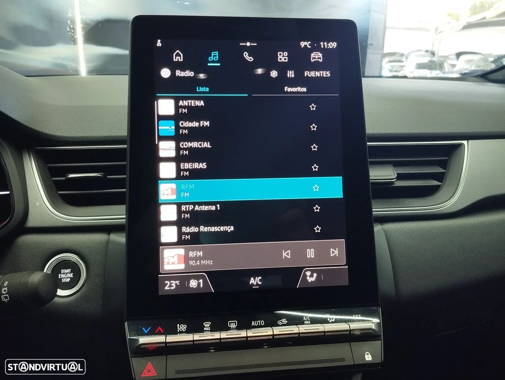 Renault Captur 1.0 TCe Techno Bi-Fuel - 30