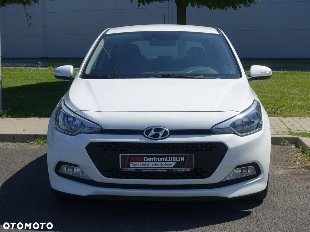 Hyundai i20 1.4 Automatik Trend - 3