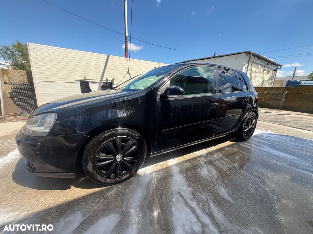Volkswagen Golf 2.0 TDI Comfortline DSG - 9