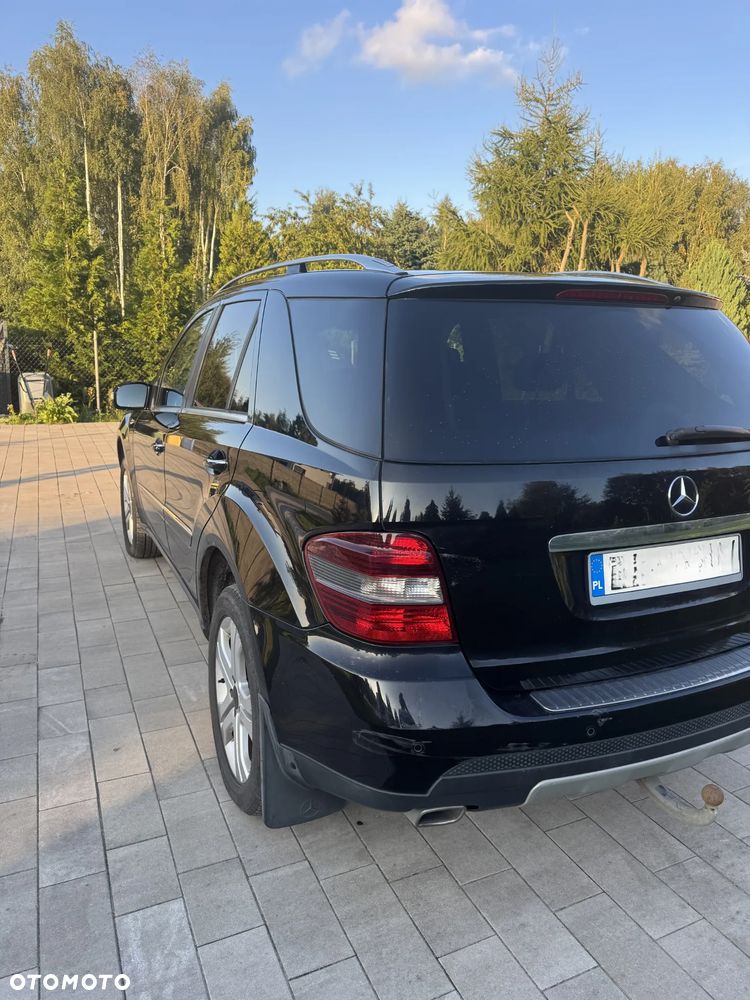 Mercedes-Benz ML - 4