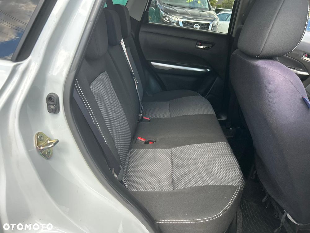 Suzuki Vitara 1.4 Boosterjet mHEV Premium Plus 2WD - 22