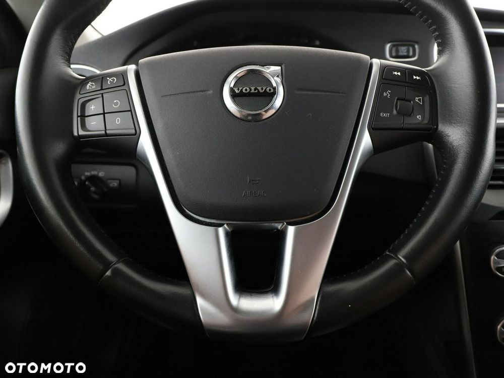 Volvo V40 T3 Geartronic Momentum - 22