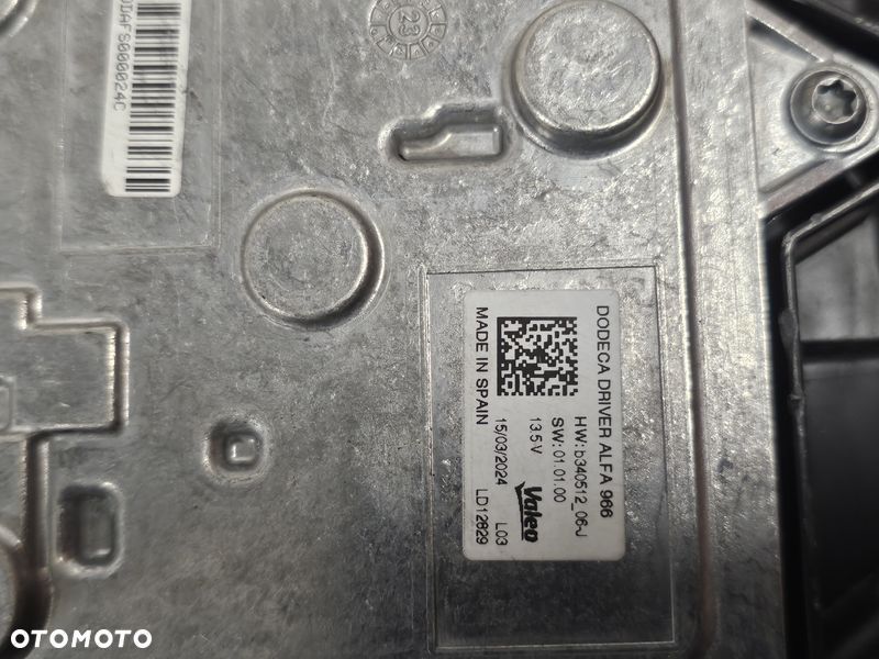 ALFA ROMEO JUNIOR MILANO LAMPA PRAWY PRZÓD PRAWA PRZEDNIA REFLEKTOR EU - 10