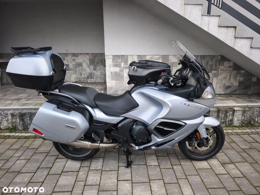 Triumph Trophy - 3