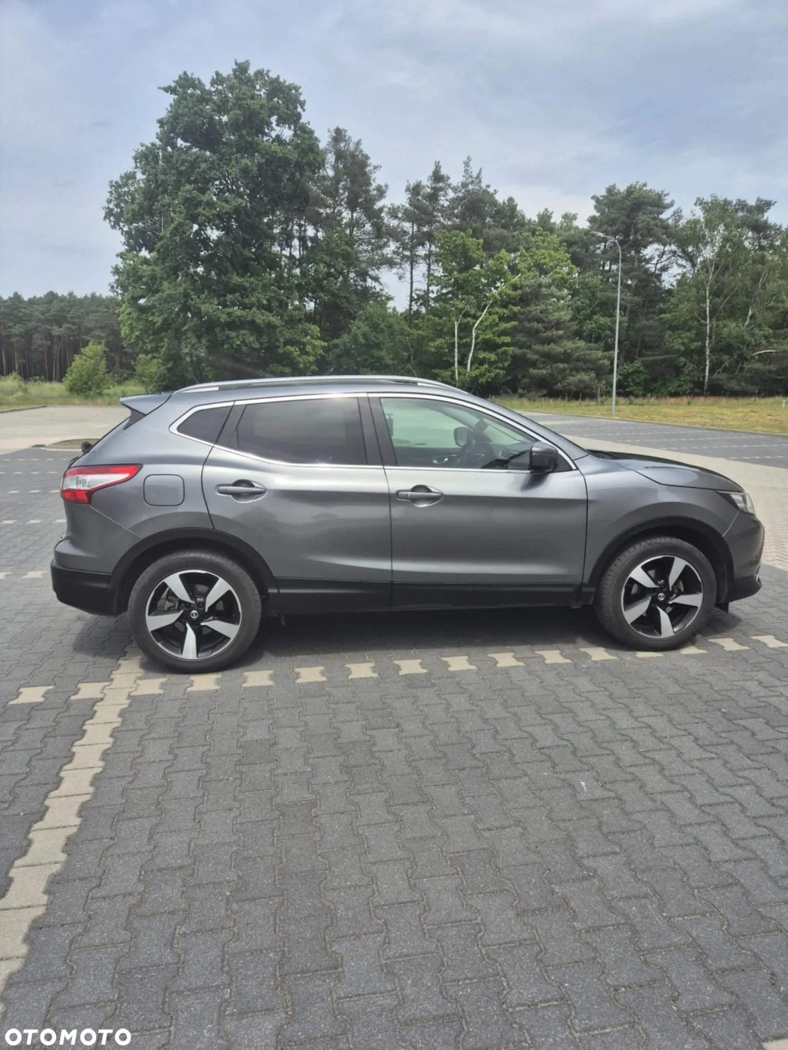 Nissan Qashqai 1.2 DIG-T N-Connecta - 2