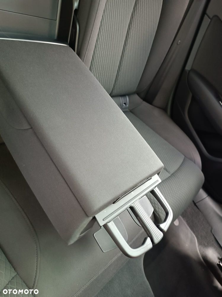 Audi A6 Avant 3.0 TDI DPF quattro S tronic - 13