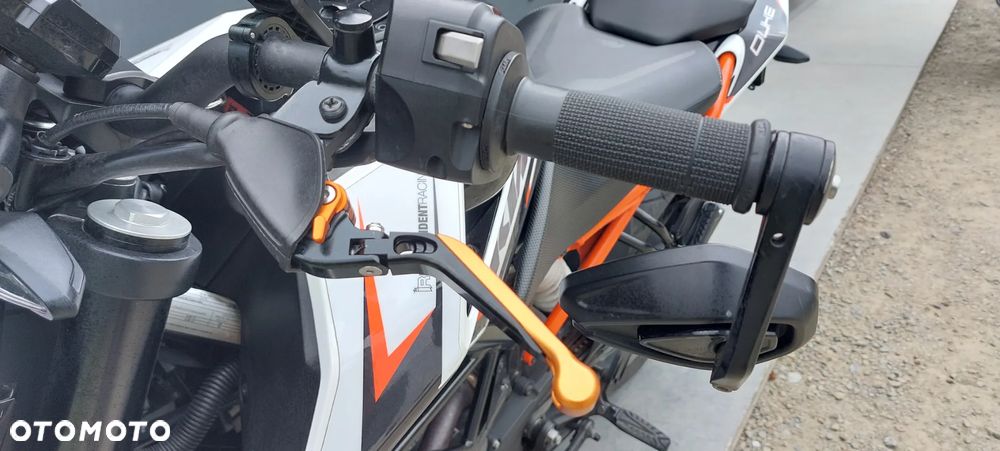 KTM Duke - 11