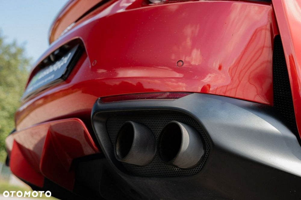 Ferrari 812 Superfast - 19