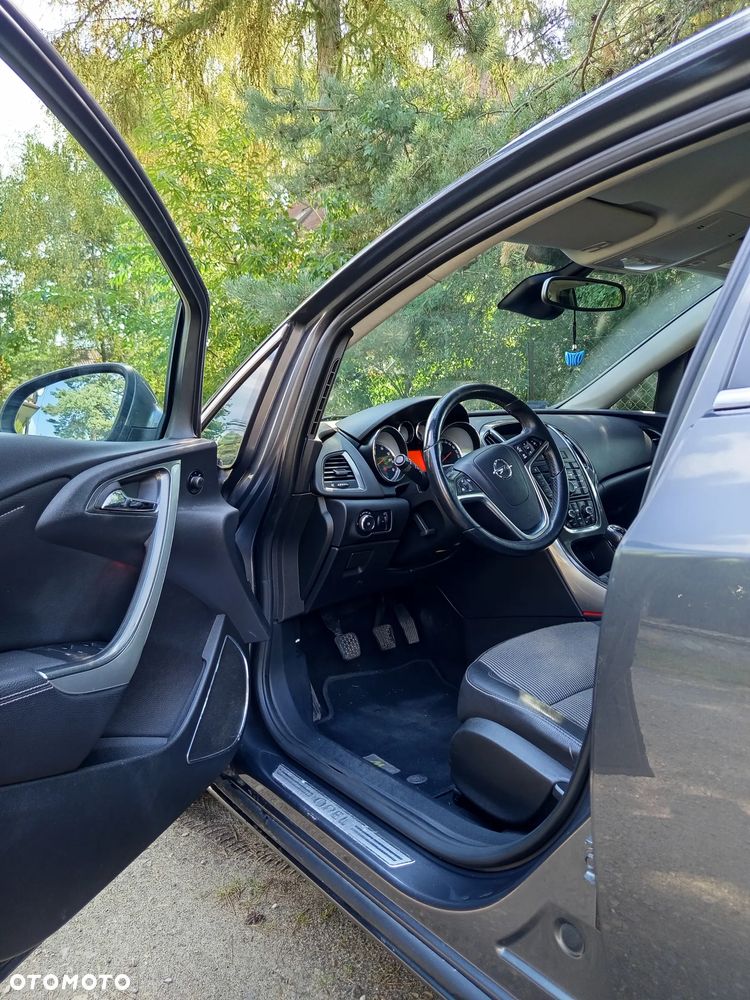 Opel Astra 1.4 Turbo - 23
