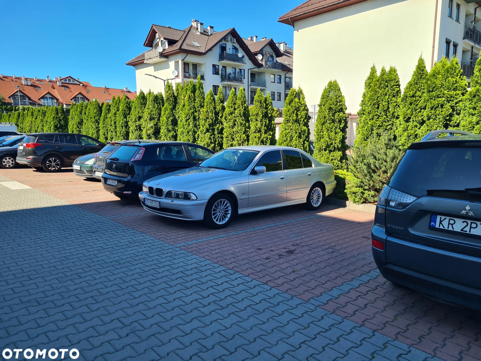 BMW Seria 5 520i - 32