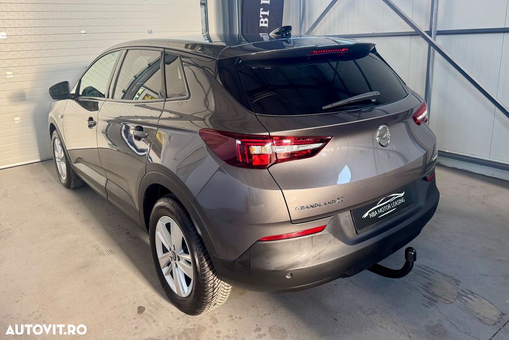Opel Grandland X 1.2 Start/Stop Business Edition - 3