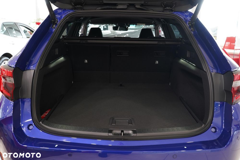 Toyota Corolla 2.0 Hybrid Executive - 7