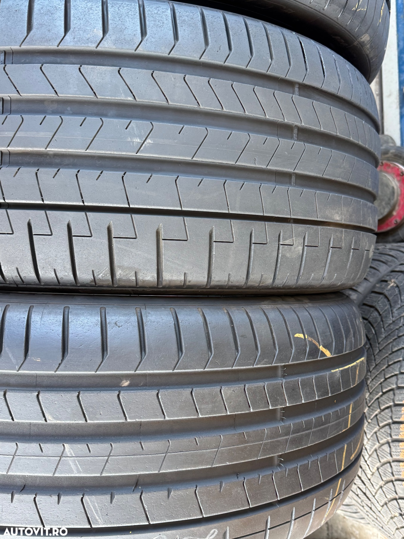 Vând 4 anvelope 285/40/22 Pirelli de vară ca noi - 3