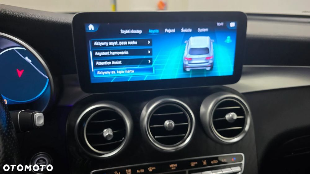 Mercedes-Benz GLC 300 de 4Matic 9G-TRONIC AMG Line Plus - 34