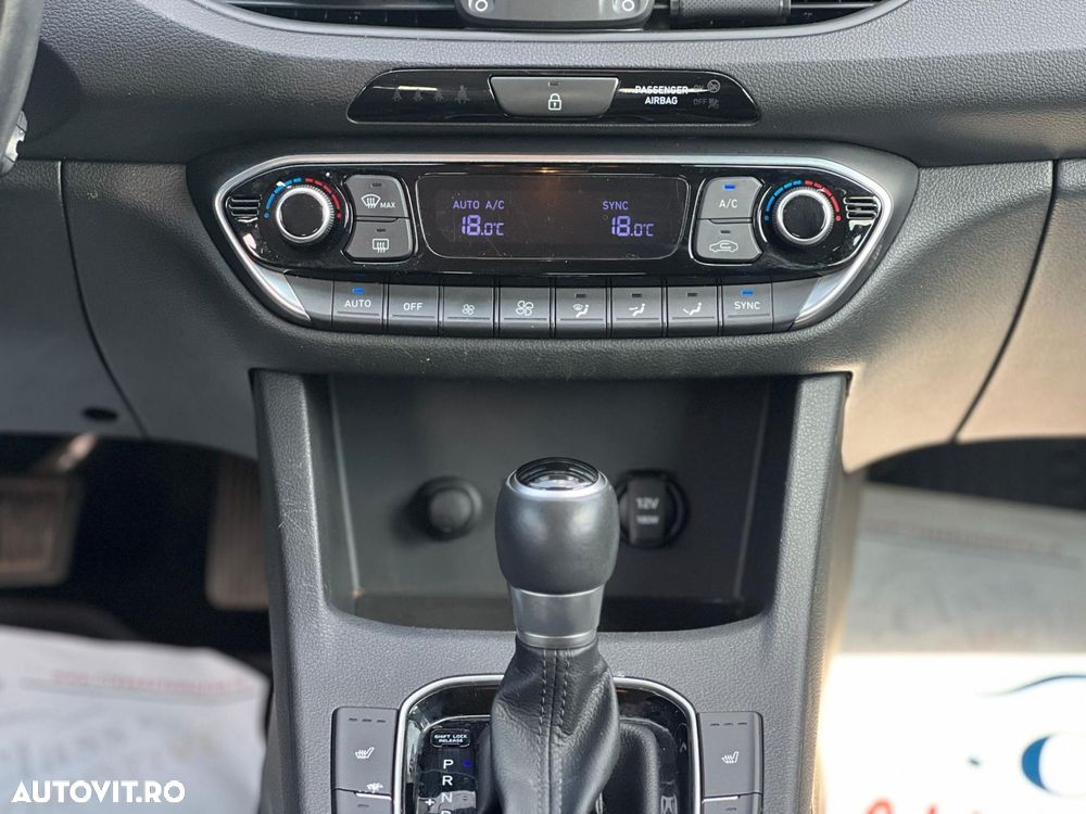 Hyundai i30 - 16