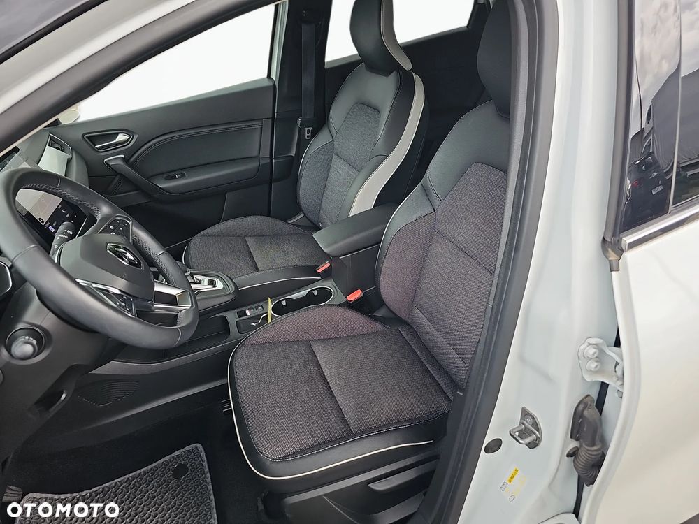 Renault Captur 1.6 E-TECH Full Hybrid 145 Techno - 12