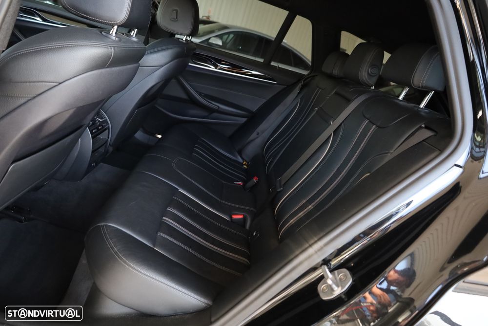 BMW 520 d Pack M Auto - 16