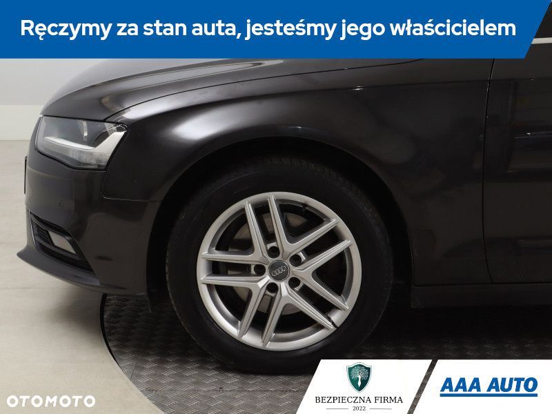 Audi A4 Limousine - 17