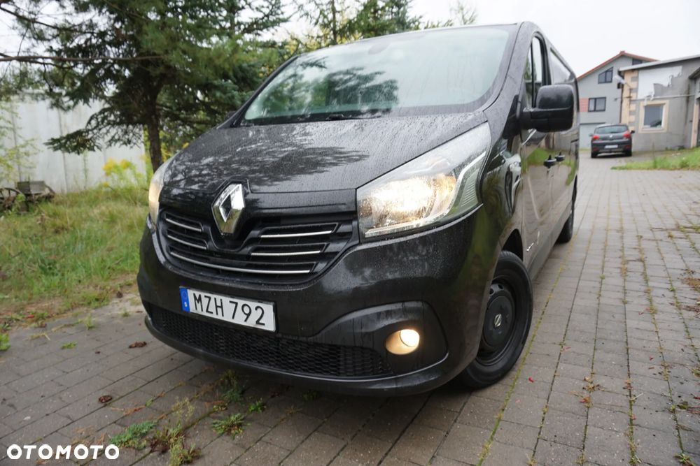 Renault TRAFIC - 1