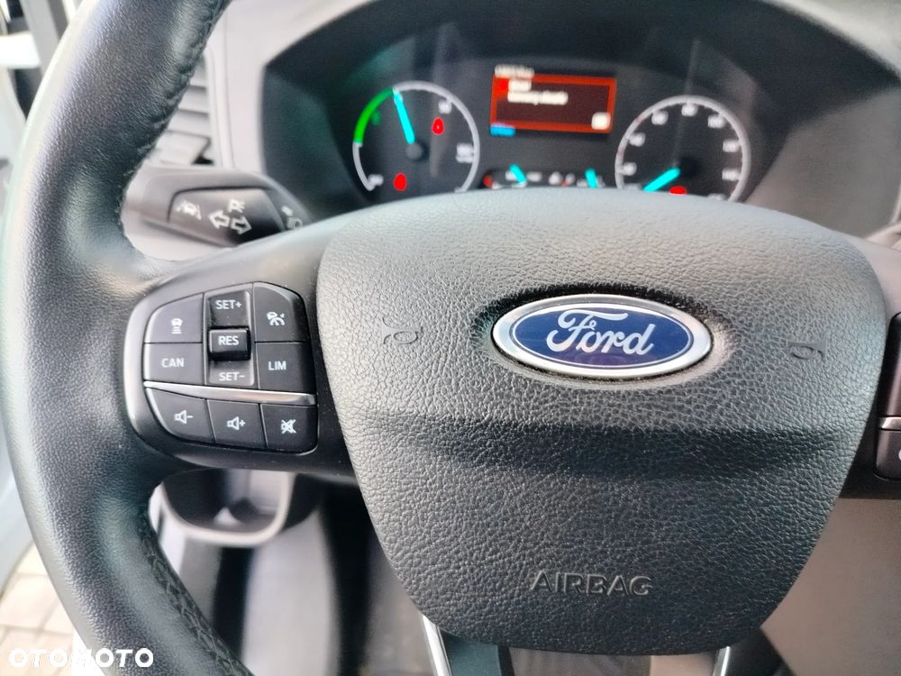 Ford E-TRANSIT - 21