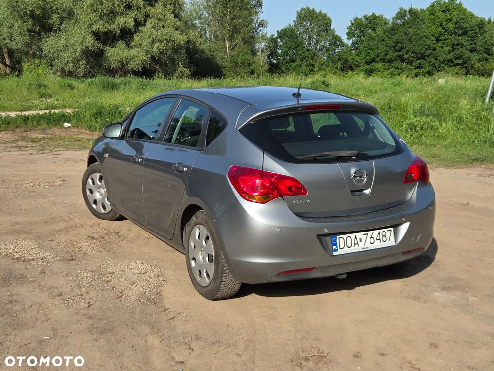 Opel Astra 1.6 Enjoy - 5