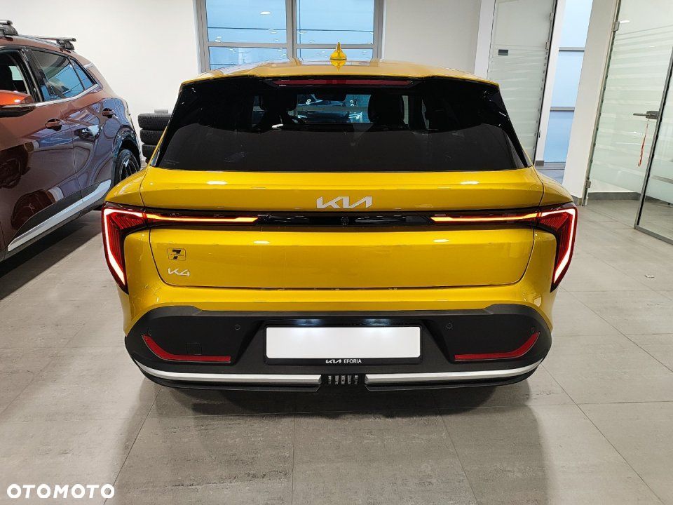 Kia K4 - 5