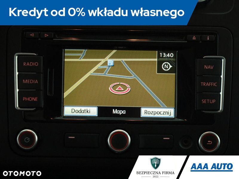 Volkswagen Touran - 13