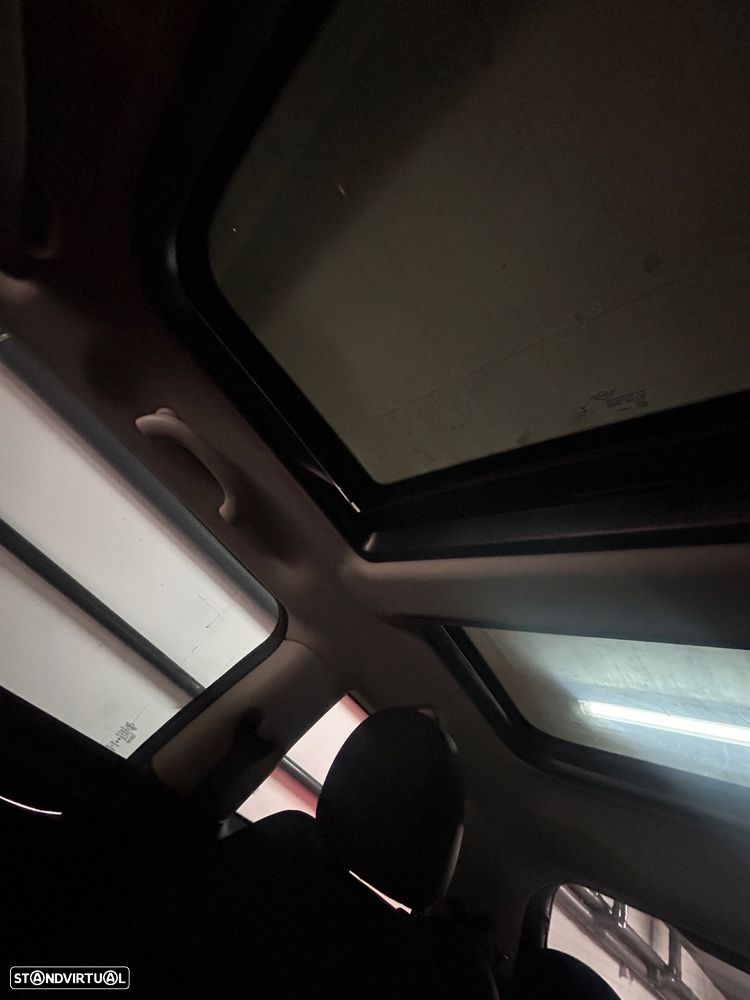 MINI 3 Portas Cooper SE - 9