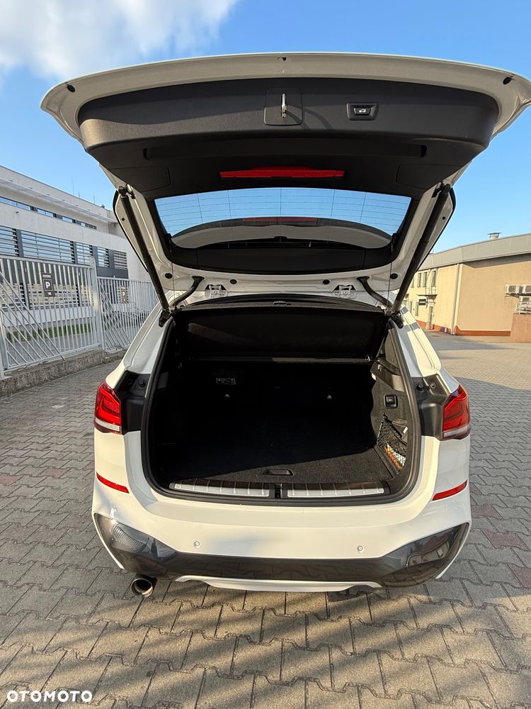 BMW X1 sDrive18i M Sport - 6