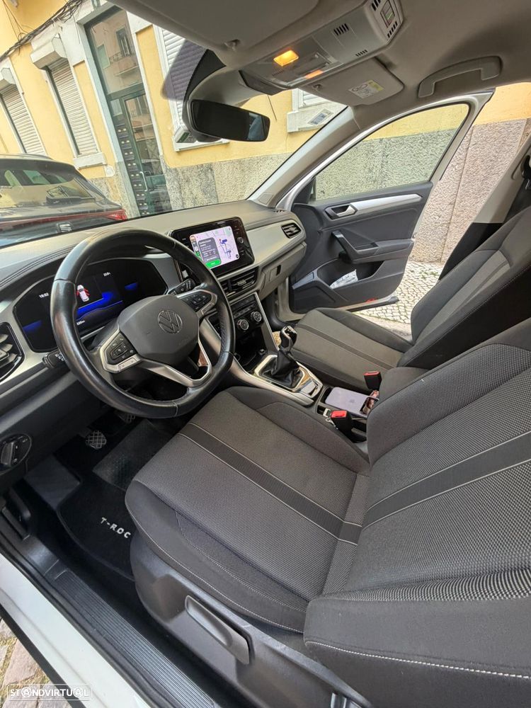 VW T-Roc 1.0 TSI Urban - 4