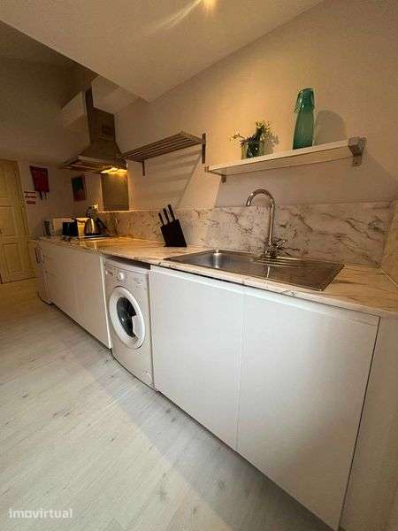 Apartamento T0 - Rua da Formosa - Grande imagem: 2/11