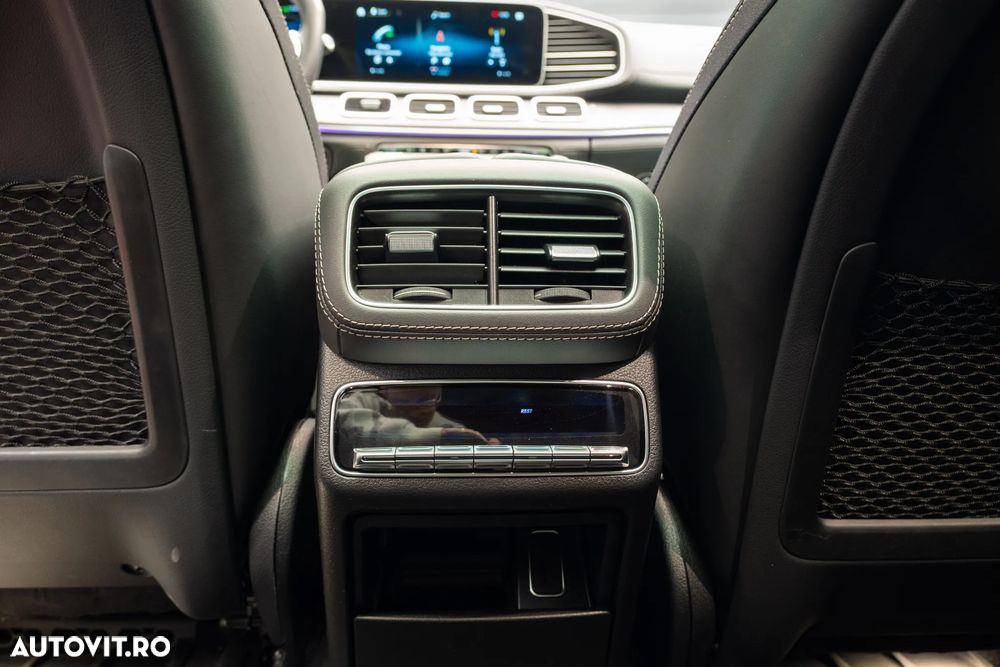 Mercedes-Benz GLE - 28