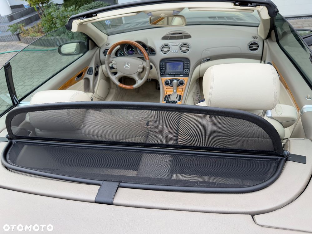 Mercedes-Benz SL 500 Edition 50 - 9