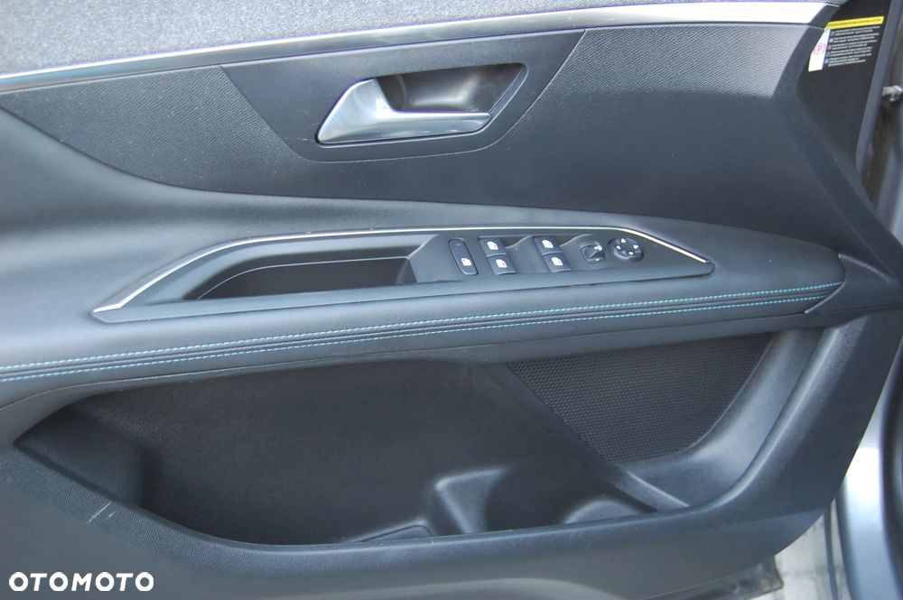 Peugeot 3008 - 17